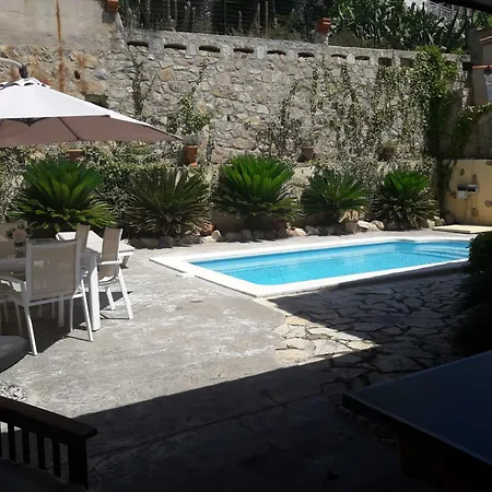 Holiday home La Trobada